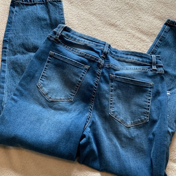 YMI - 9/29 - Picture 3 of 3